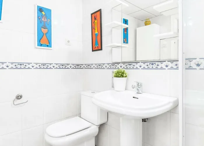 Lovely With River Views And Parking Apartmán *